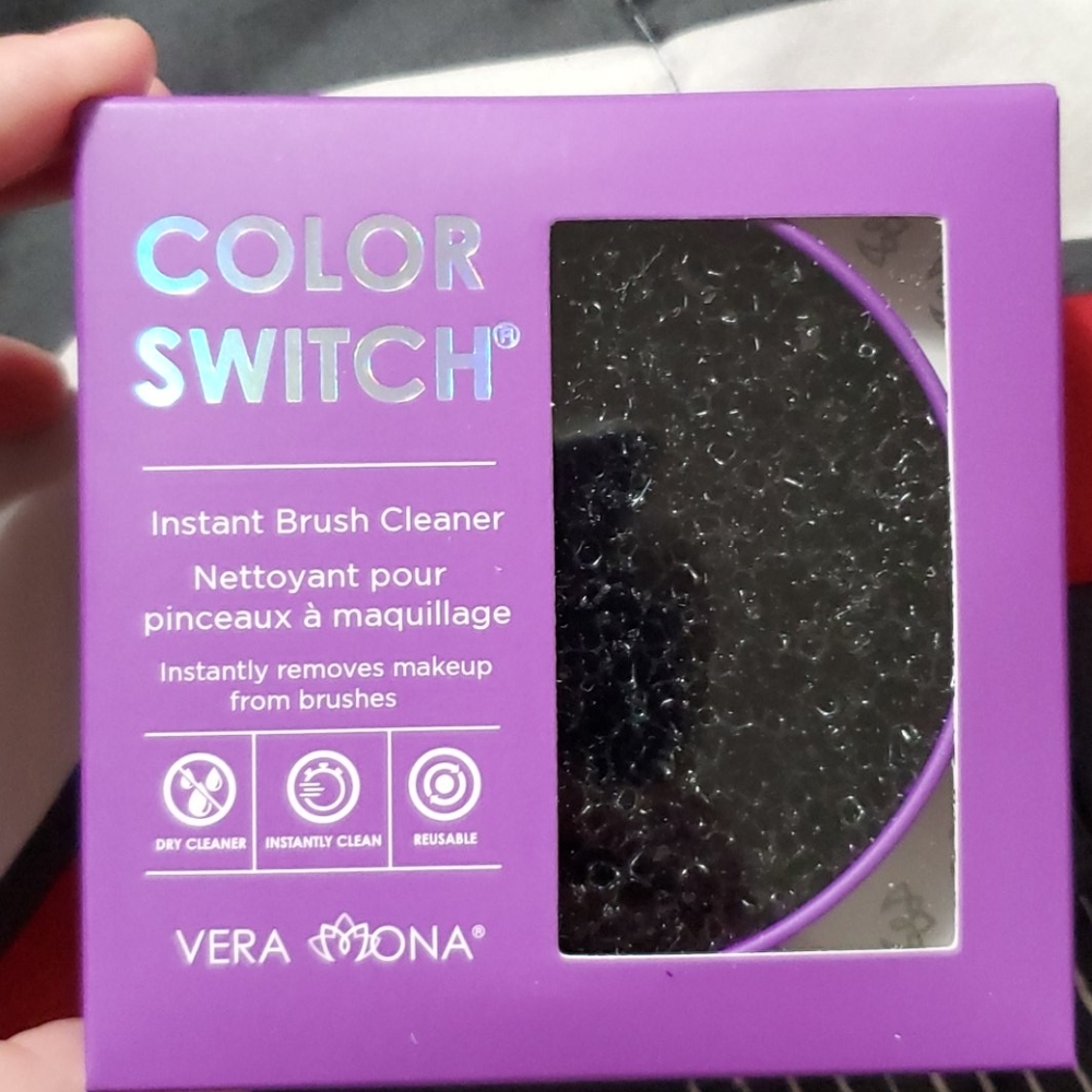 Make up brush cleaner
